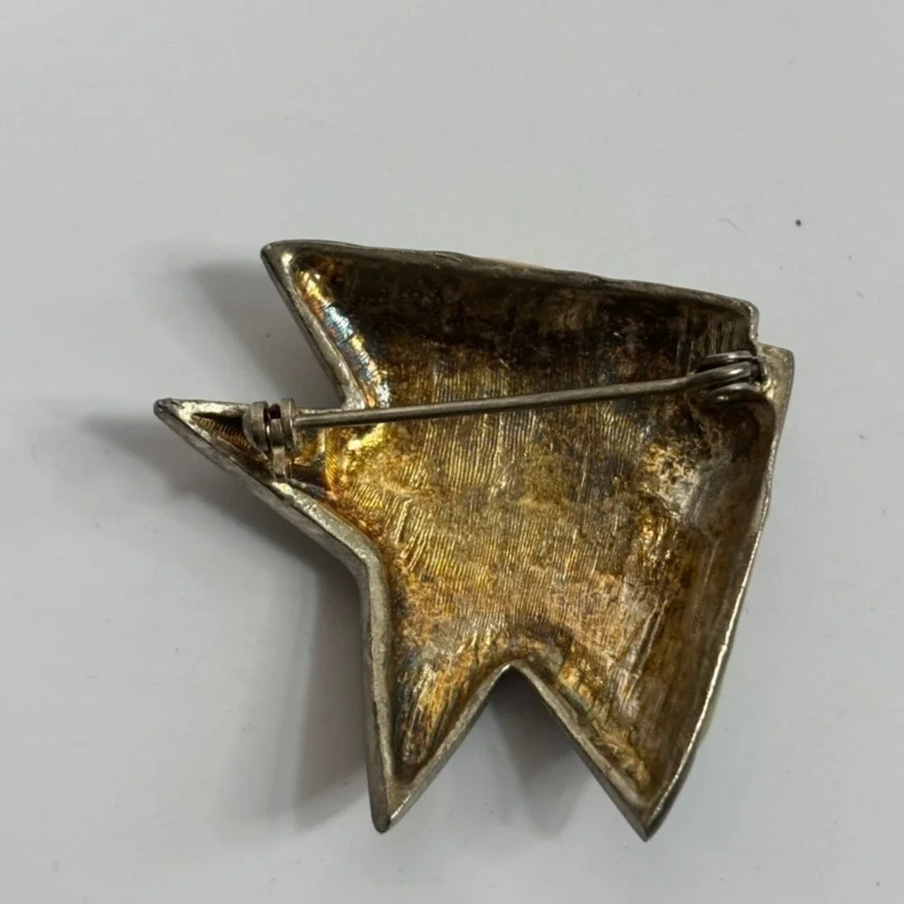 Enamel Fish Brooch Rhinestone Eye Silver Tone Whimsical Animal Pin - Picture 3 of 7